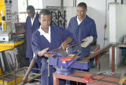 Création emplois.jpg
