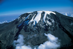 Kibo Clif - Mount Kilimanjaro- Filigrane.jpg
